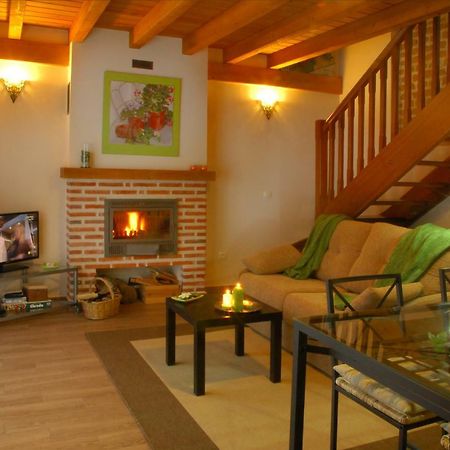 La Casita De Adanero Lägenhet Exteriör bild